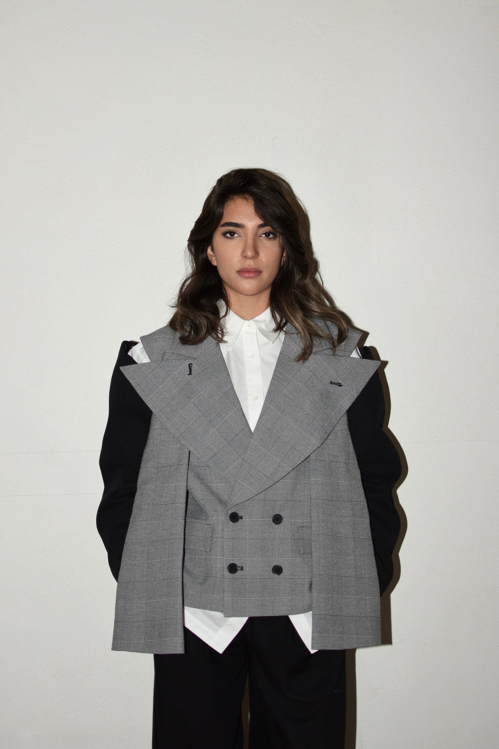 Fake-sleeve blazer