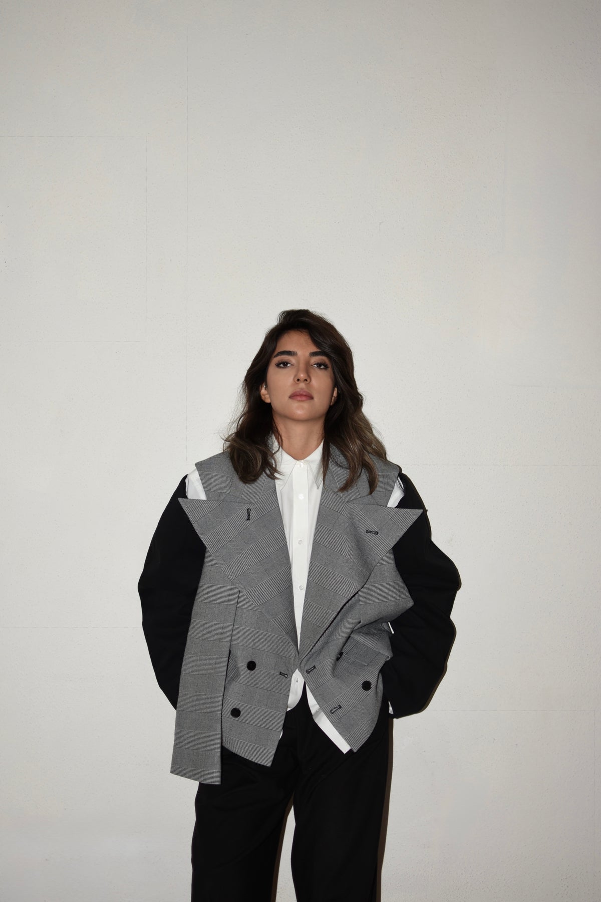 Fake-sleeve blazer